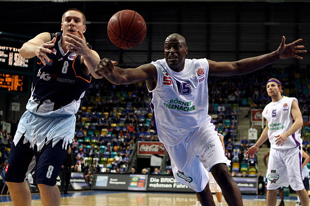 是运动员们 是运动员们