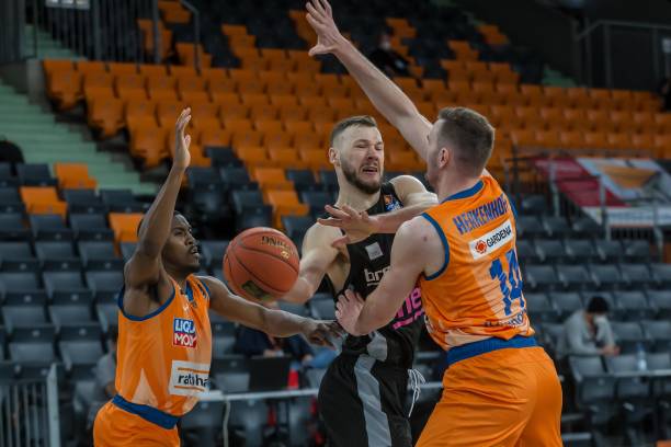 地方政府在 地方政府在